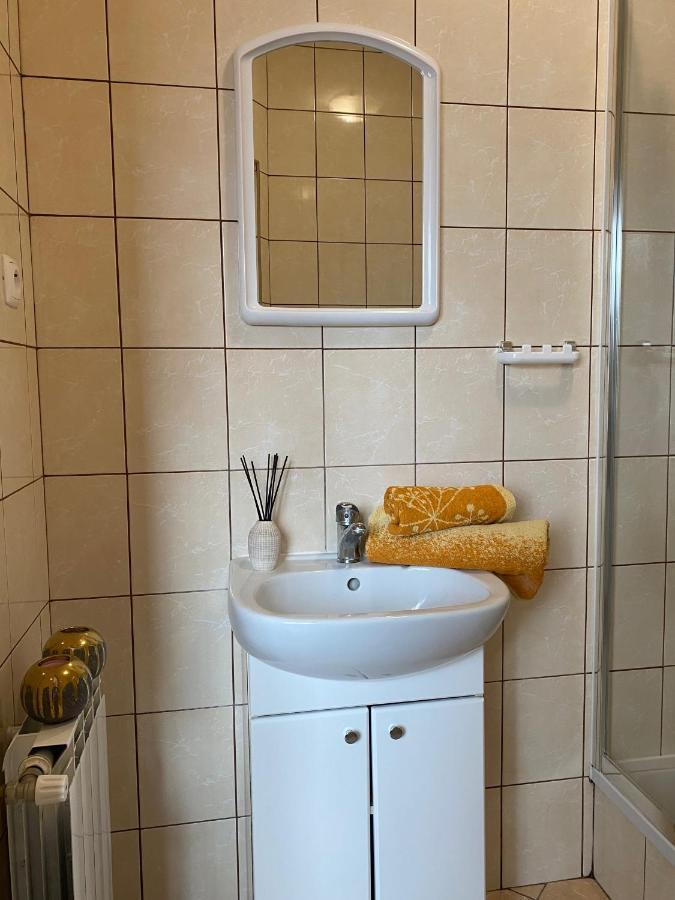 Pokoje Pod Kasztanami Jantar Buitenkant foto